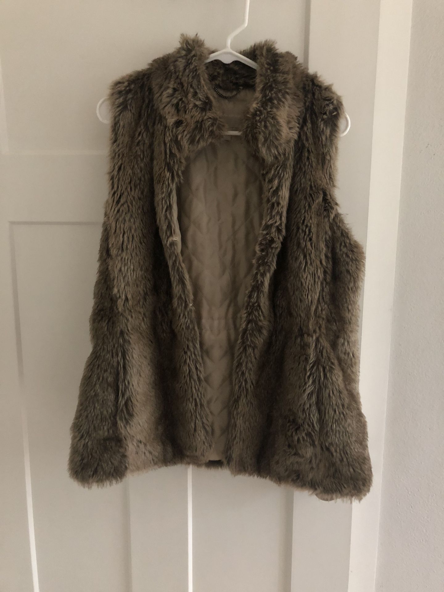 Banana Republic Faux Fur Vest - Small