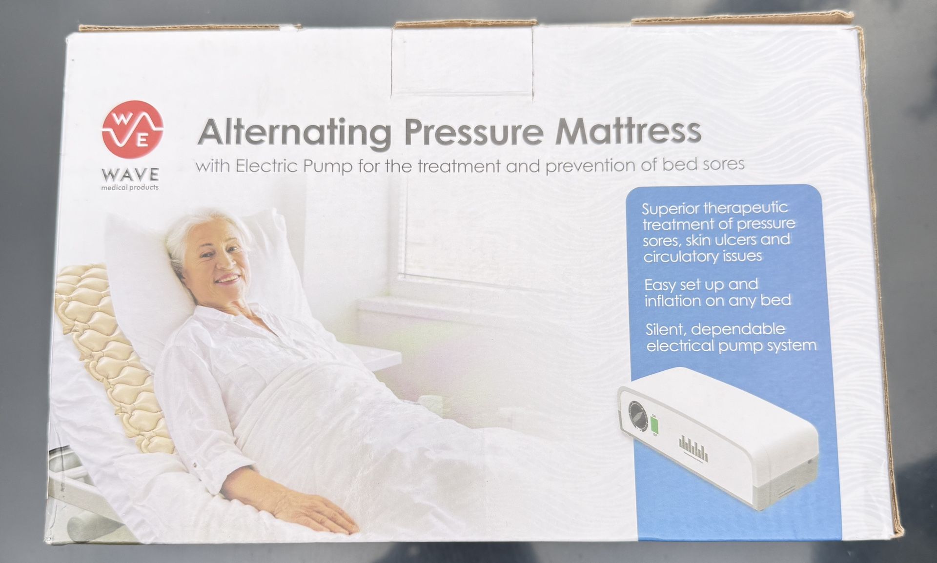 Wave Alternating Pressure Mattress w/ Electric Pump
