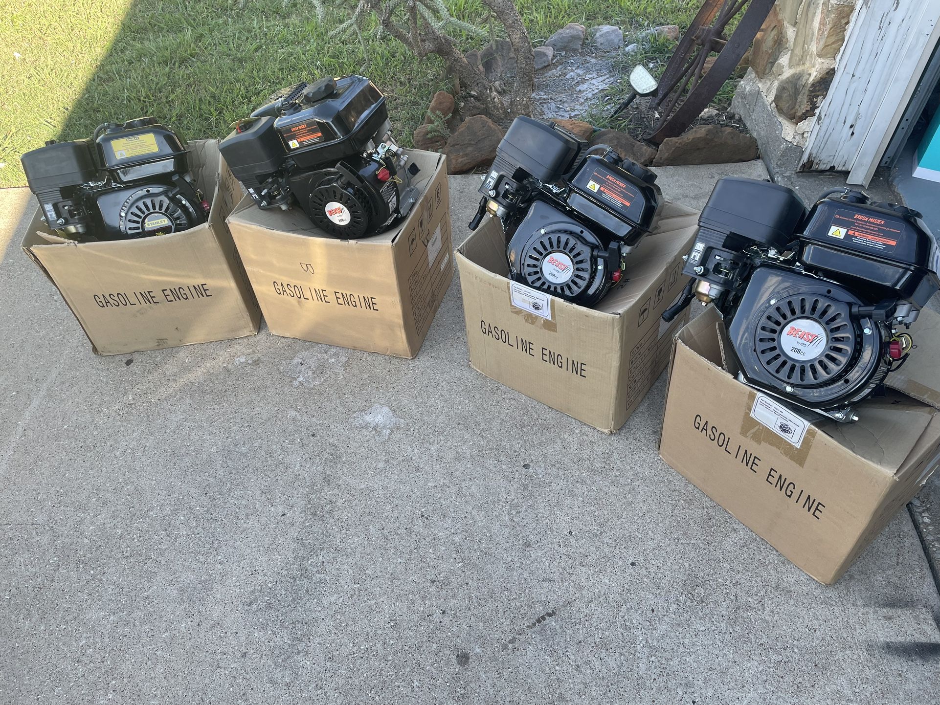 Engine assembly, 208cc, black paint, for Sale in Dallas, TX OfferUp