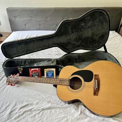 Takamine G-230 Acoustic Guitar 
