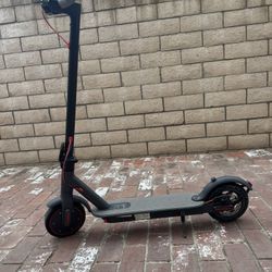 Electric scooter
