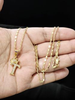 14k Gold Plated T Initial Necklace 