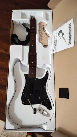 White Fender Stratocaster Rock Band 4 Wireless Guitar for PS4