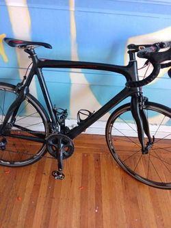 Pinarello paris carbon fiber