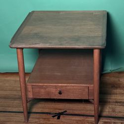 mcm side / end table