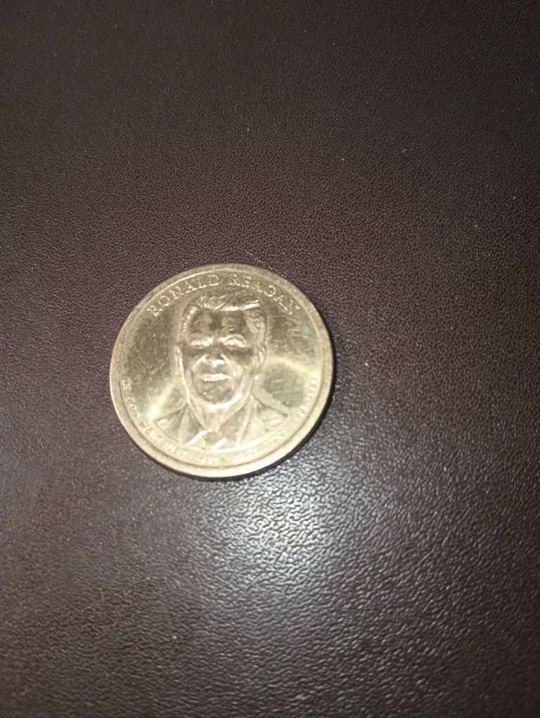 Ronald Reagan 40th President (1(contact info removed) Mint US One Dollar Coin 2016-D