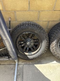 Fuel Wheels And Falken Tires