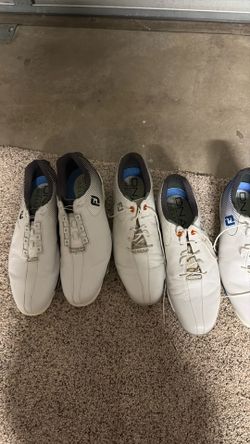 Men’s foot Joy golf shoe size 12