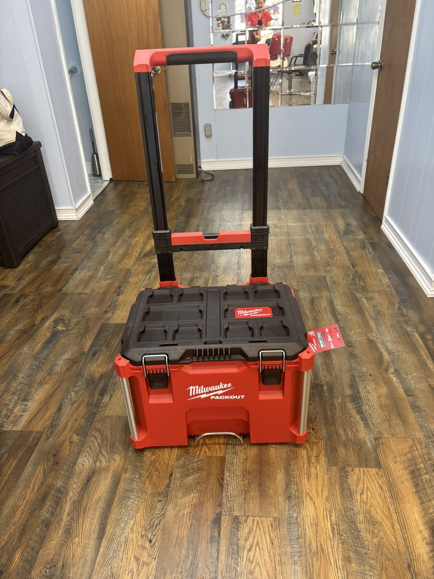 Milwaukee Rolling Tool Box