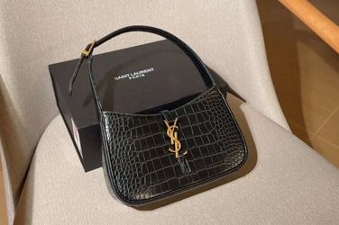 Luxury bag for women
