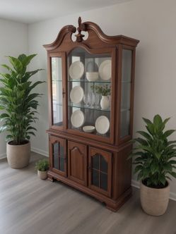 Wooden Hutch MUST SELL TODAY!