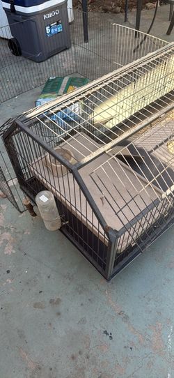 Bunny Enclosure / Small Pet Habitat – Great Starter Home! 🐰