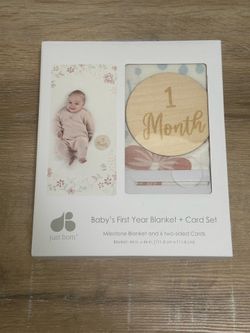Baby's First Year Blanket + Milestone Set