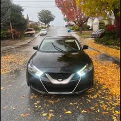 2017 Nissan Máximum 