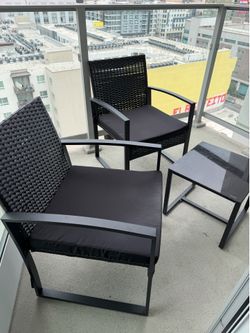 Outdoor Patio Chair and Table Set