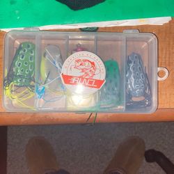 Topwater Bass Frog Plugs w/Case