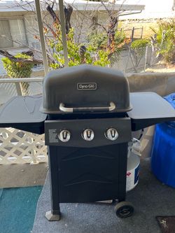 Dyna-glo 3 burner propane gas bbq