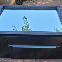 High Quality Dresser W/ Mirror