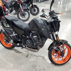2018 KTM Duke 690