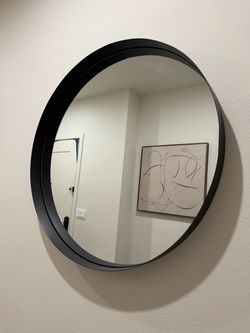 Round Wall Mirror with Black Frame