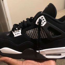 Jordan 4 White Thunder 