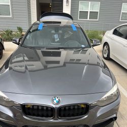 AutoGlass Replacement