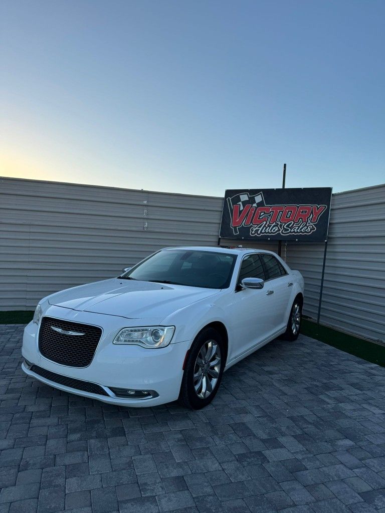 2020 Chrysler.300.Limited