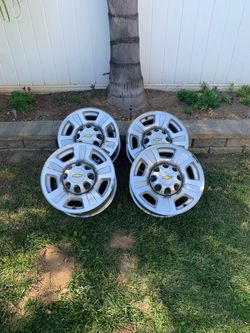 2008 Chevy Silverado 3500HD SRW wheels