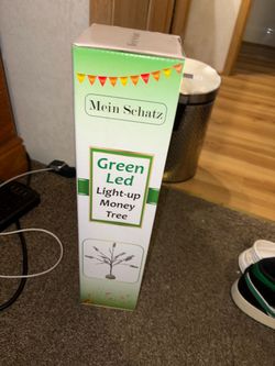 $2- NEW MONEY TREE