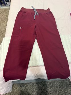 FIGS BURGUNDY Kade Straight Leg Scrub Pant
