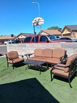 Patio Furniture Good Condition