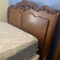 Sleigh Bed 