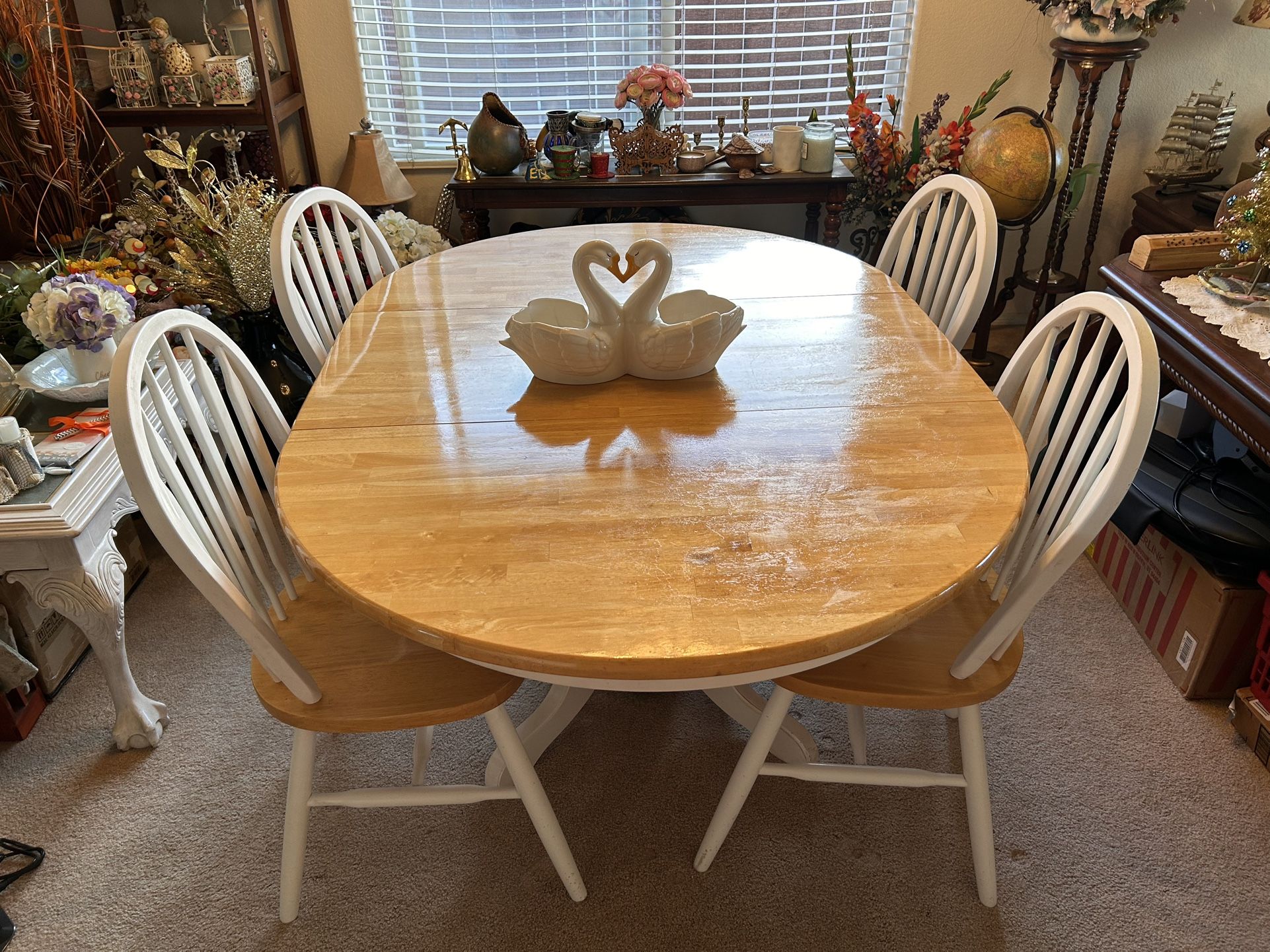 Charming Solid Wood Kitchen Dining Table + 4 Chairs & 18” Leaf.