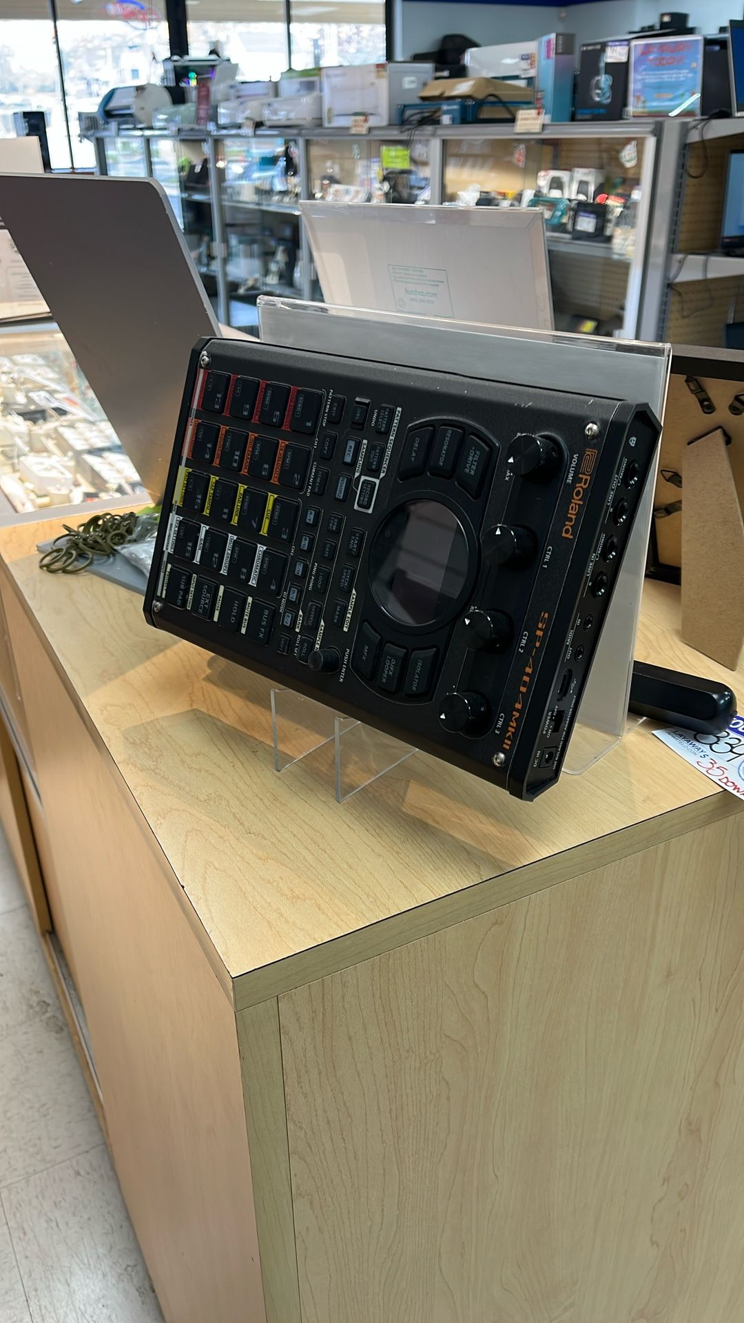 Roland SP-404MKII Creative Sampler And Effector