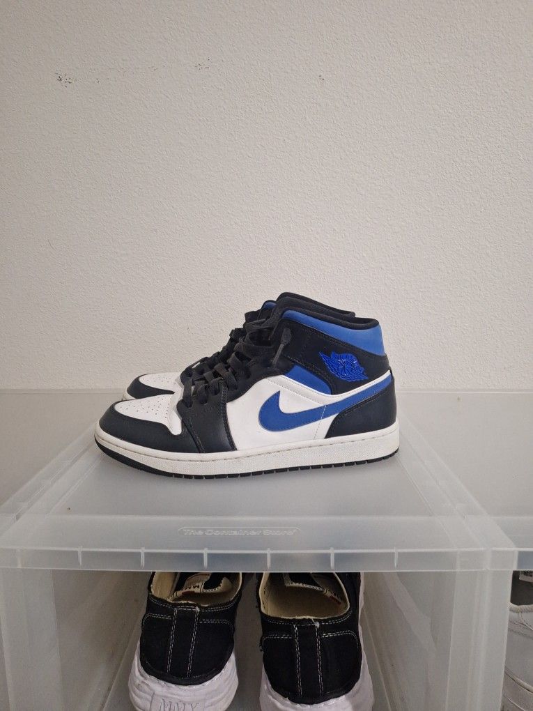 Jordan 1 Mid