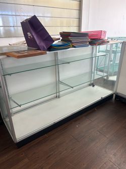 Extra vision Retail Showcases for Sale
