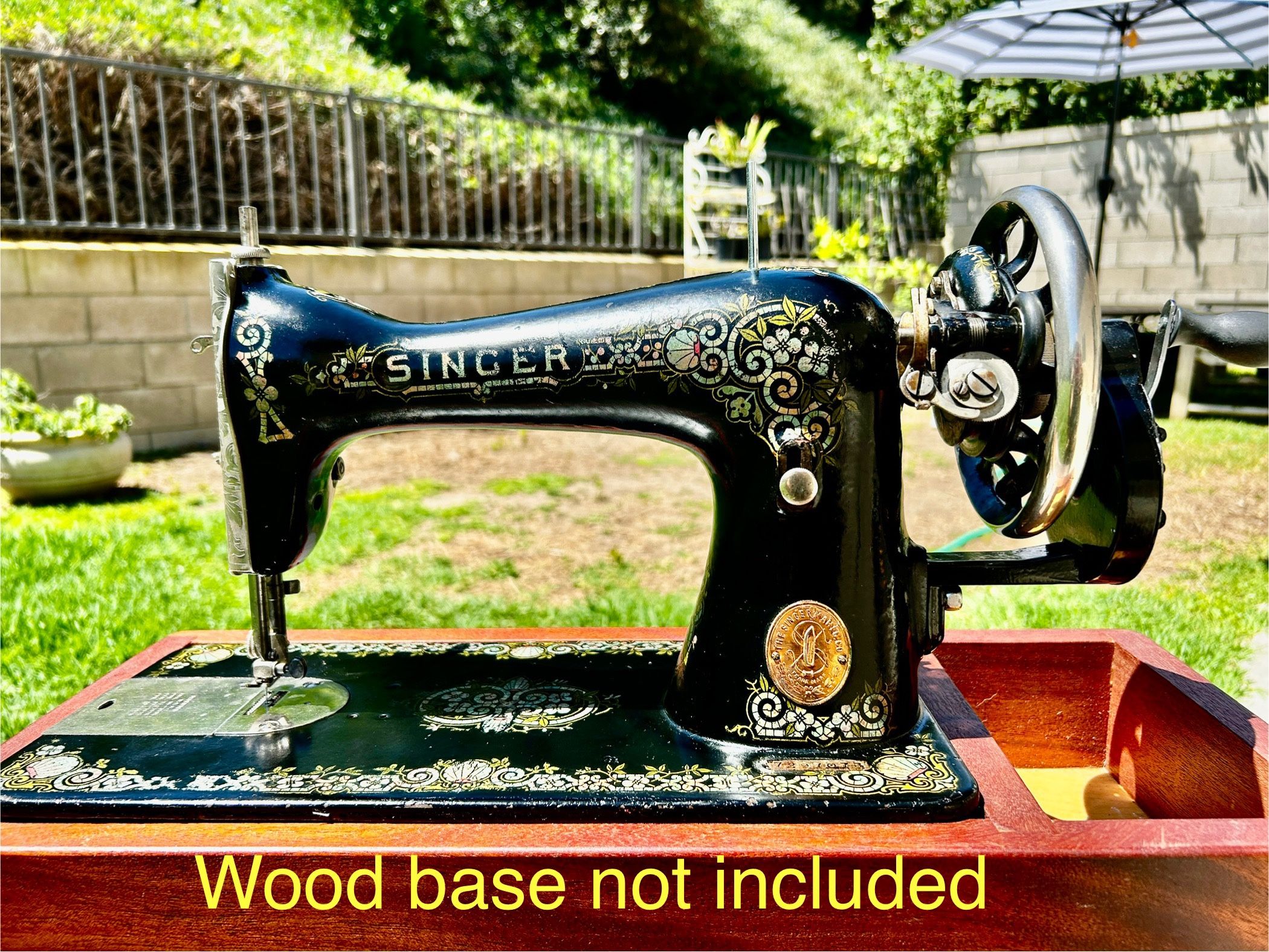 1919 SINGER 115 Sewing Machine Hand Crank