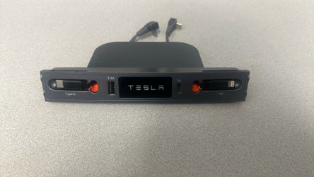 Tesla Center Console USB Hub Charging Dock