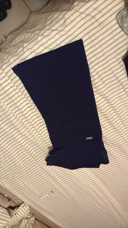 Figs Top