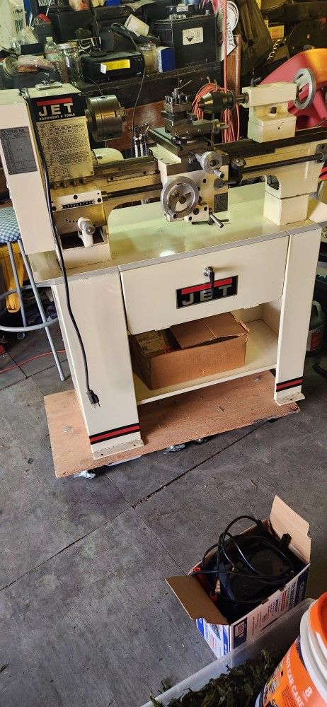 Jet Belt drive Bench Lathe.