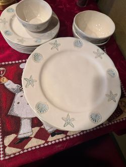 Coastal Seashell Dinnerware Set