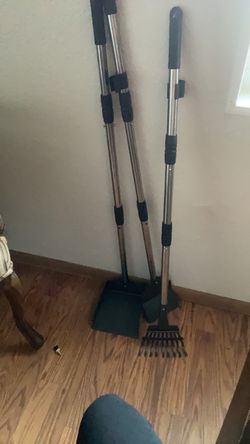 dog pooper scooper