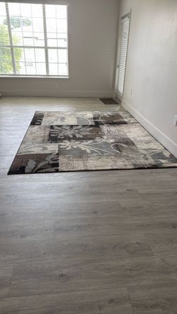 Superior Pastiche Floral Indoor Area Rug, 7' x 9', Beige
