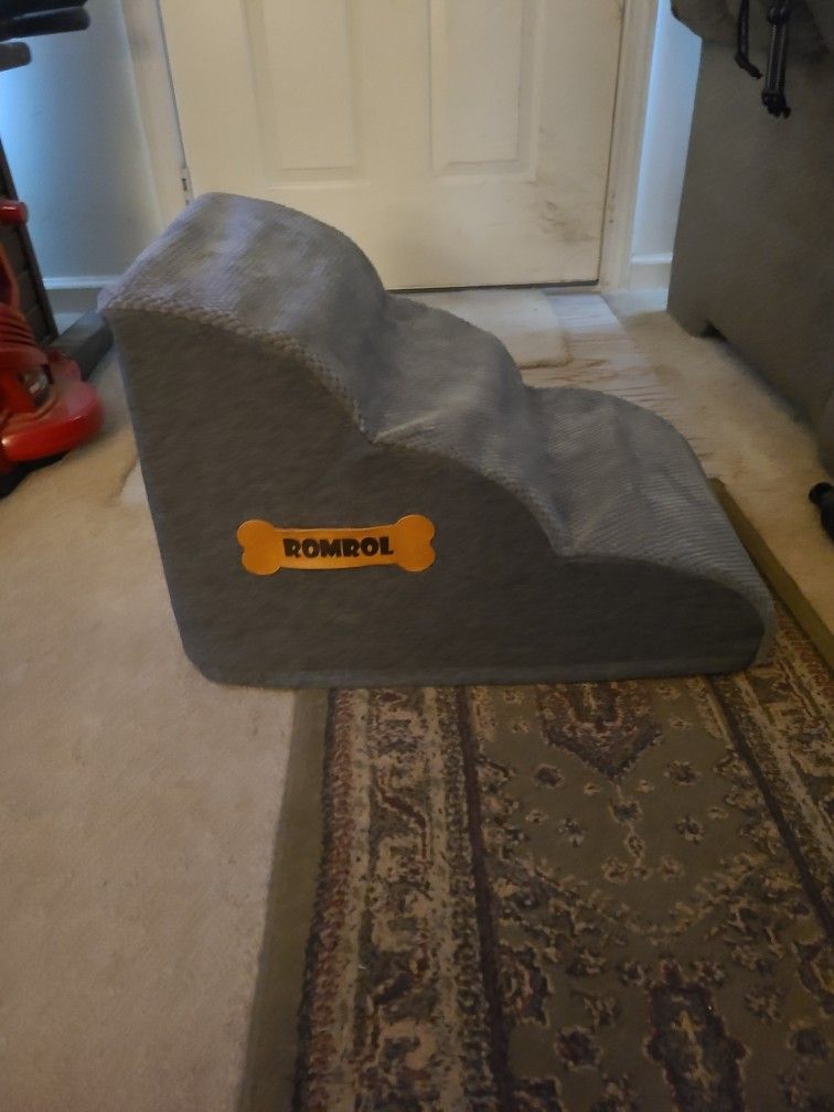 ROMROL Dog Steps Never Used