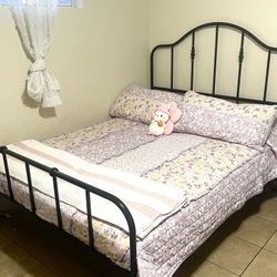 Queen Bed Frame 