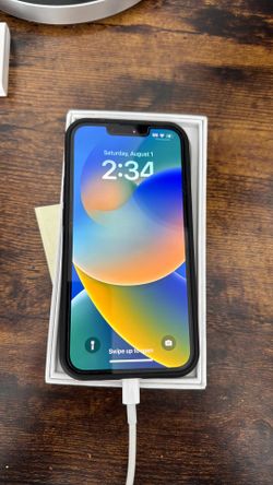 iPhone 13 black 128GB