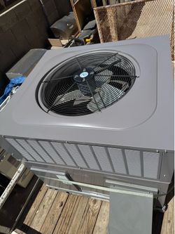 4 Ton Comercial Air Conditioning Unit (BRAND NEW) 3 Phase 460Volts