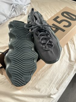 YEEZY 450