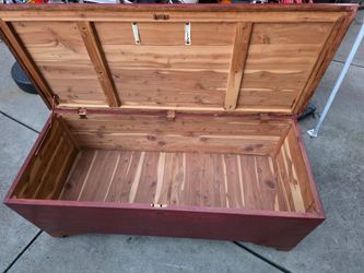 Mid Century Lane Cedar Chest Blanket Trunk