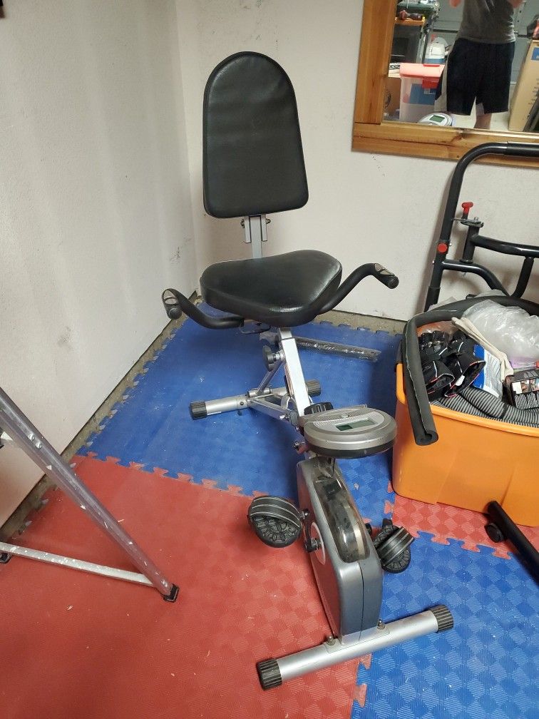 Stationary Bike Exercise Machine